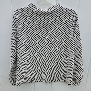 W5 Anthropologie Geometric Print Top Size S Modern Minimalist Crewneck